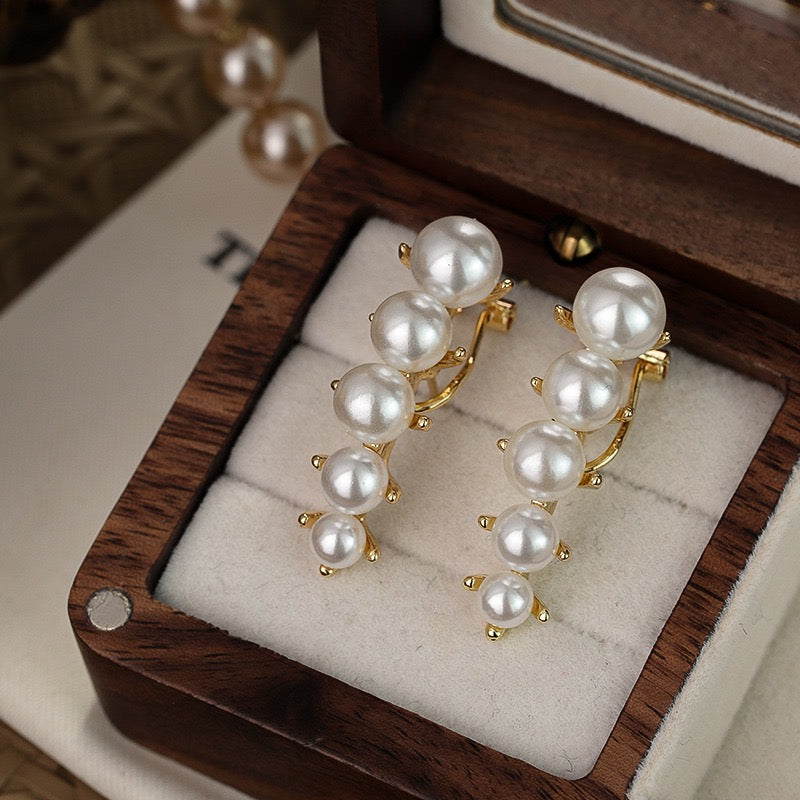 Vintage Pearl Earrings For Women French Retro Style Stud Earrings Korean Elegant Luxury Jewelry