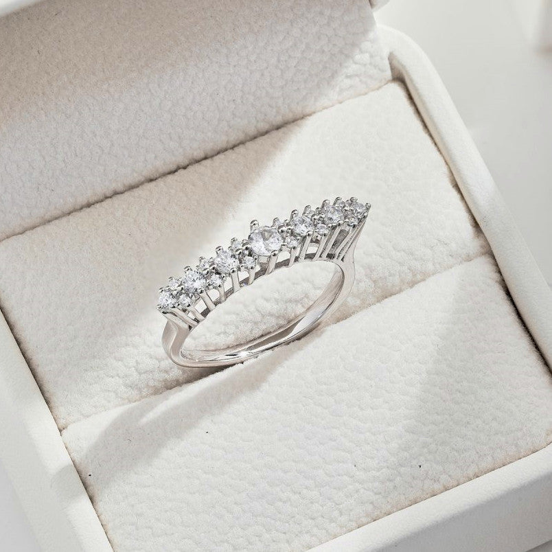 Sterling Silver Zircon Female Sense Design Ring Silver Accessories