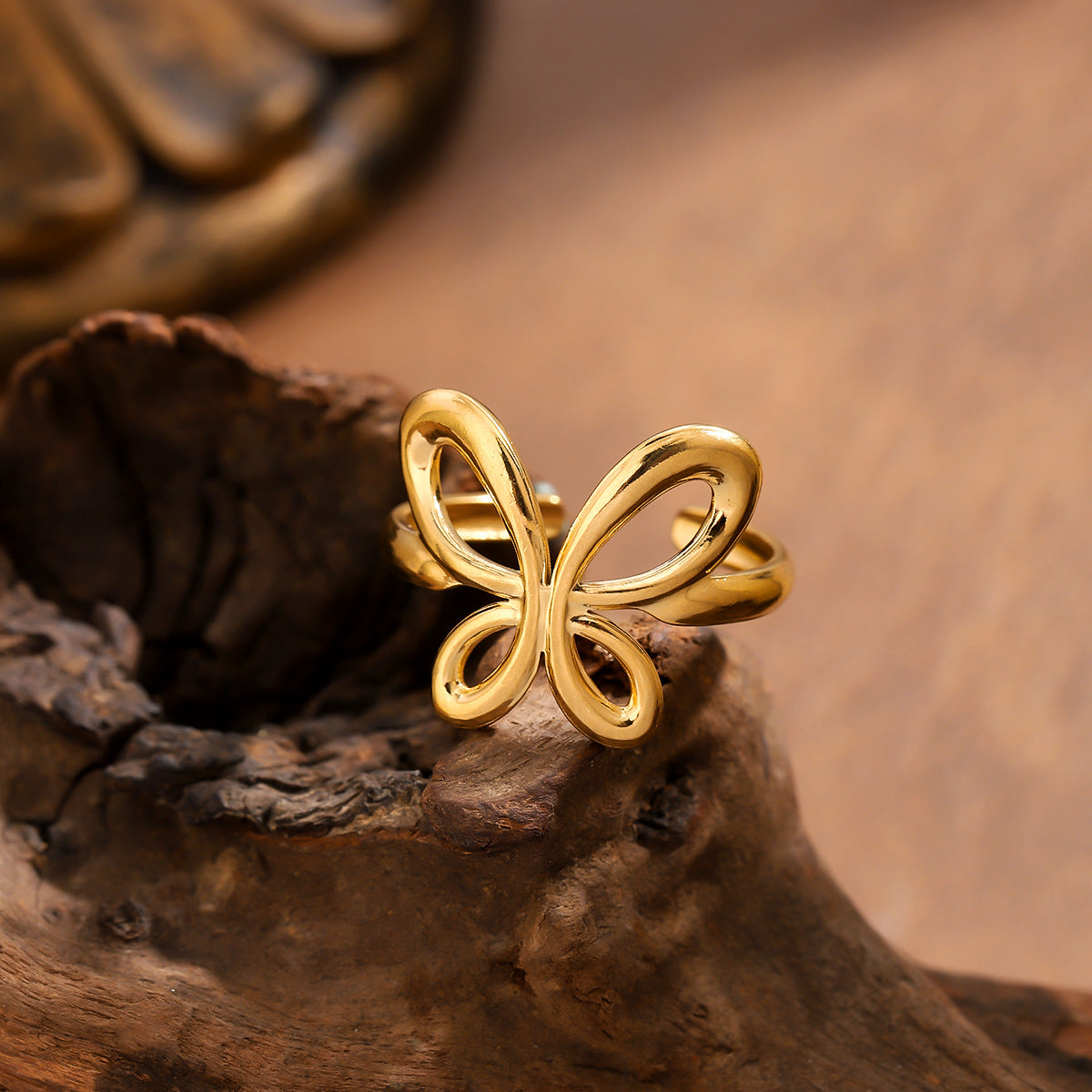 Gold-Plated High-Fashion Ring For Women