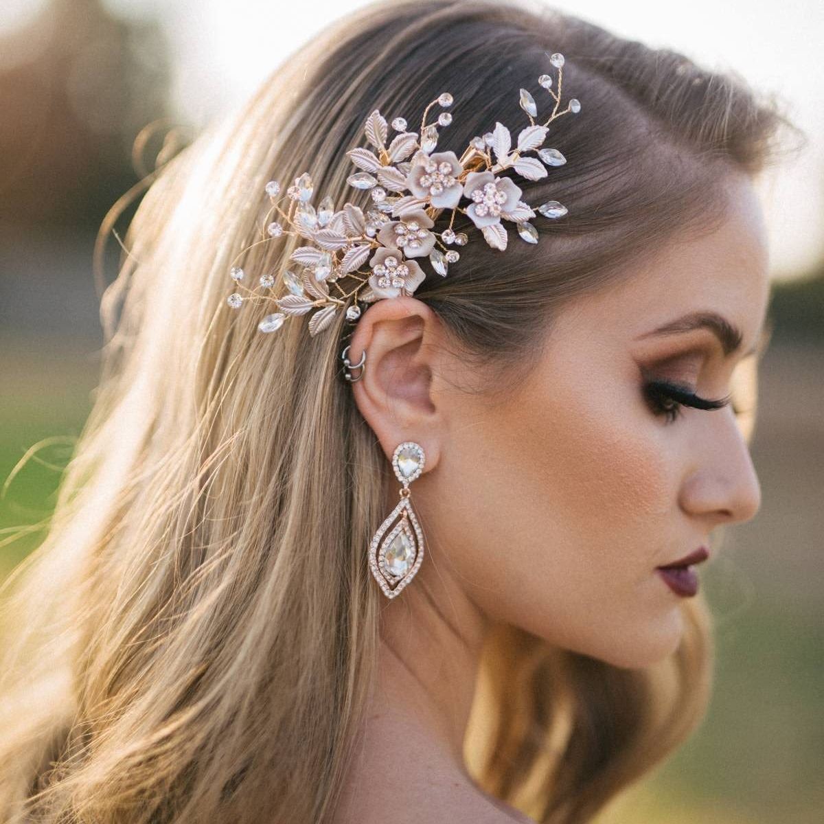 Exquisite Alloy Rhinestone Hair Clip For The Bride