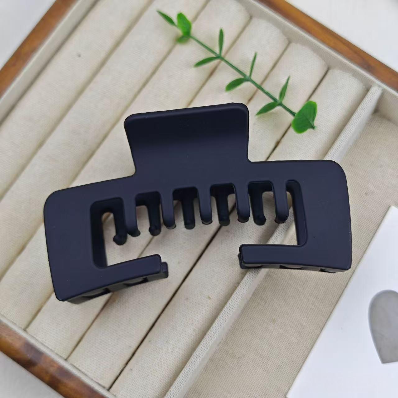 Versatile, High-end Hair Clipsophisticated Back-of-head Hat-style Hairpin
