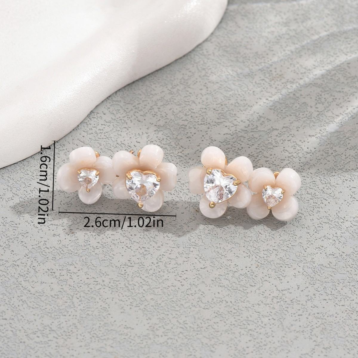 New Cross-border Japanese Korean Women Stud Earrings, Niche Floral Geometric Design Inlaid Cubic Zirconia, Elegant Versatile Daily Ear Jewelry For Ladies