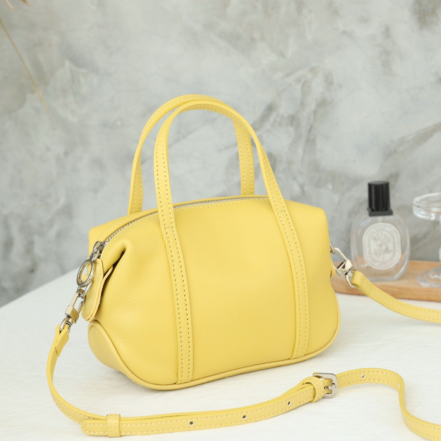 Top-grain Leather Textured Small Square Bag For Women, New Korean-style Trendy Shoulder Boston Bag With Crossbody And Hand-carry Options
