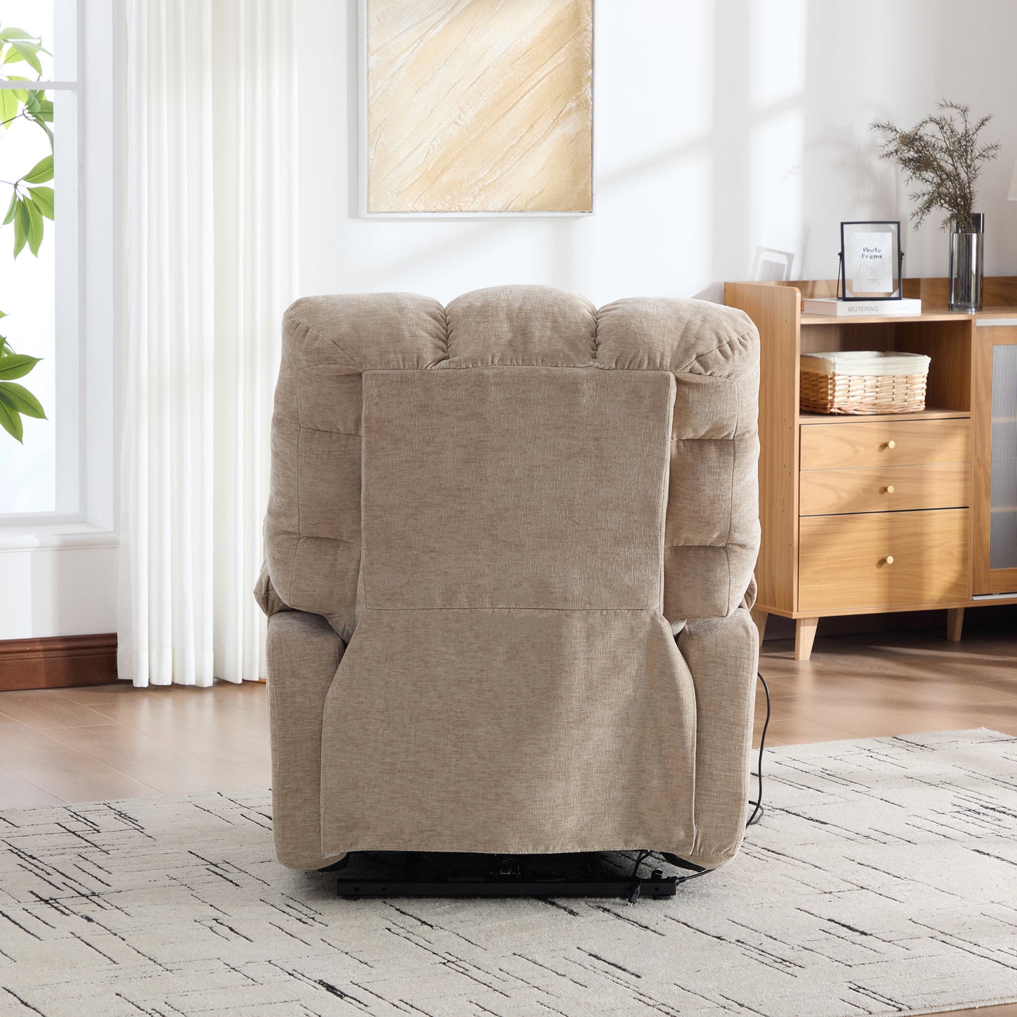 Multifunctional Electric Recliner With Stand-up Aid, Massage And Heat Function, Electrically Adjustable Backrest And Footrest As Well As Side Storage Pockets.