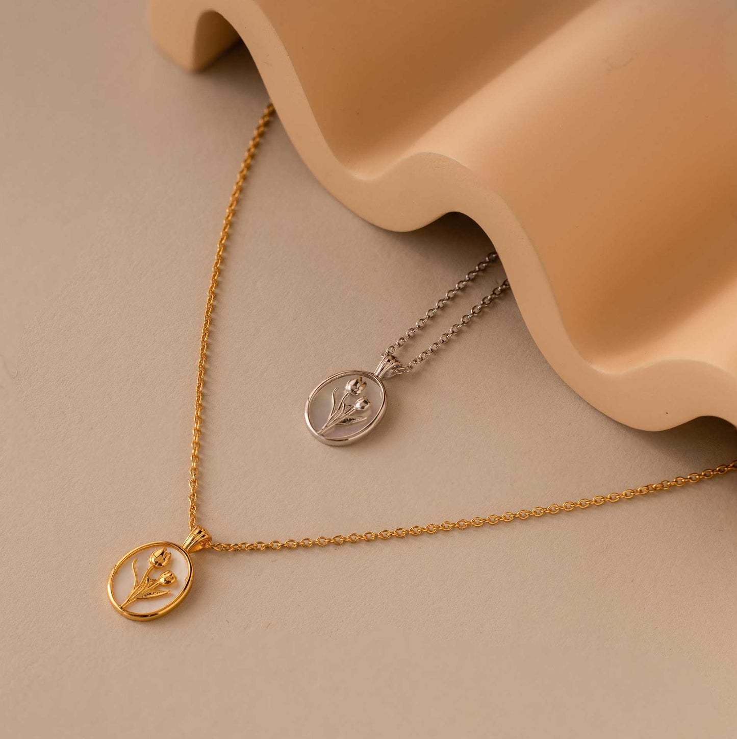 New Vintage-style Fashion Necklace For Women