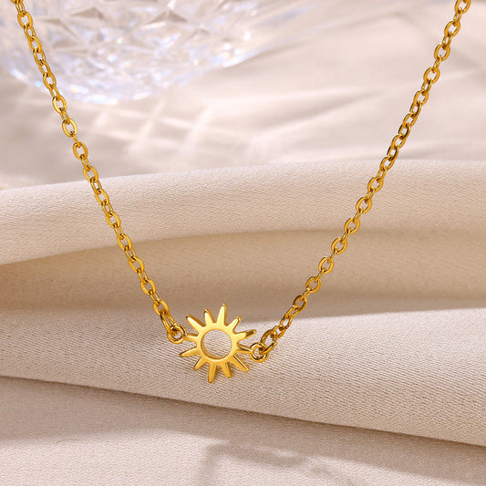 Fashion Popular Sun Hollow Pendant 18K Gold Stainless Steel Suit Personality Jewelry Accessories