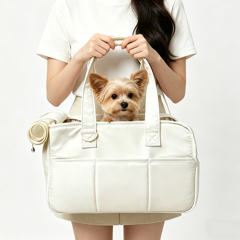 Outdoor Breathable Cat And Dog Carrier Compact And Portable For Pet Outings