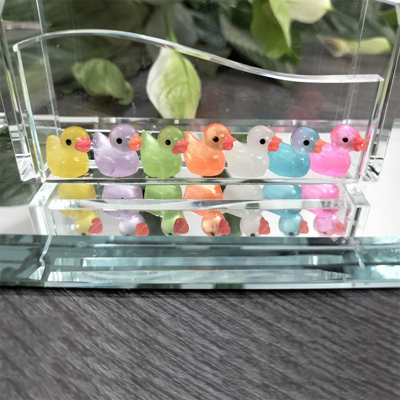 50 Pcs Mini Resin Ducks Luminous Tiny Ducks Miniature Duck Glow In The Dark For DIY Garden Dollhouse Duck Accessories Micro Landscape Aquarium Party Decor