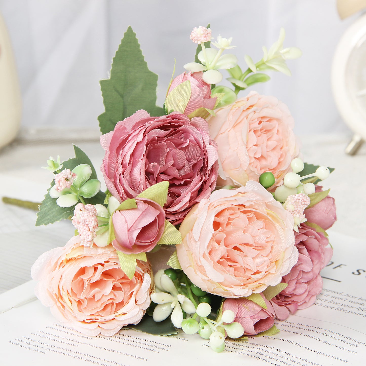 Home Wedding Rose Bouquet Made Of Silk Flowers