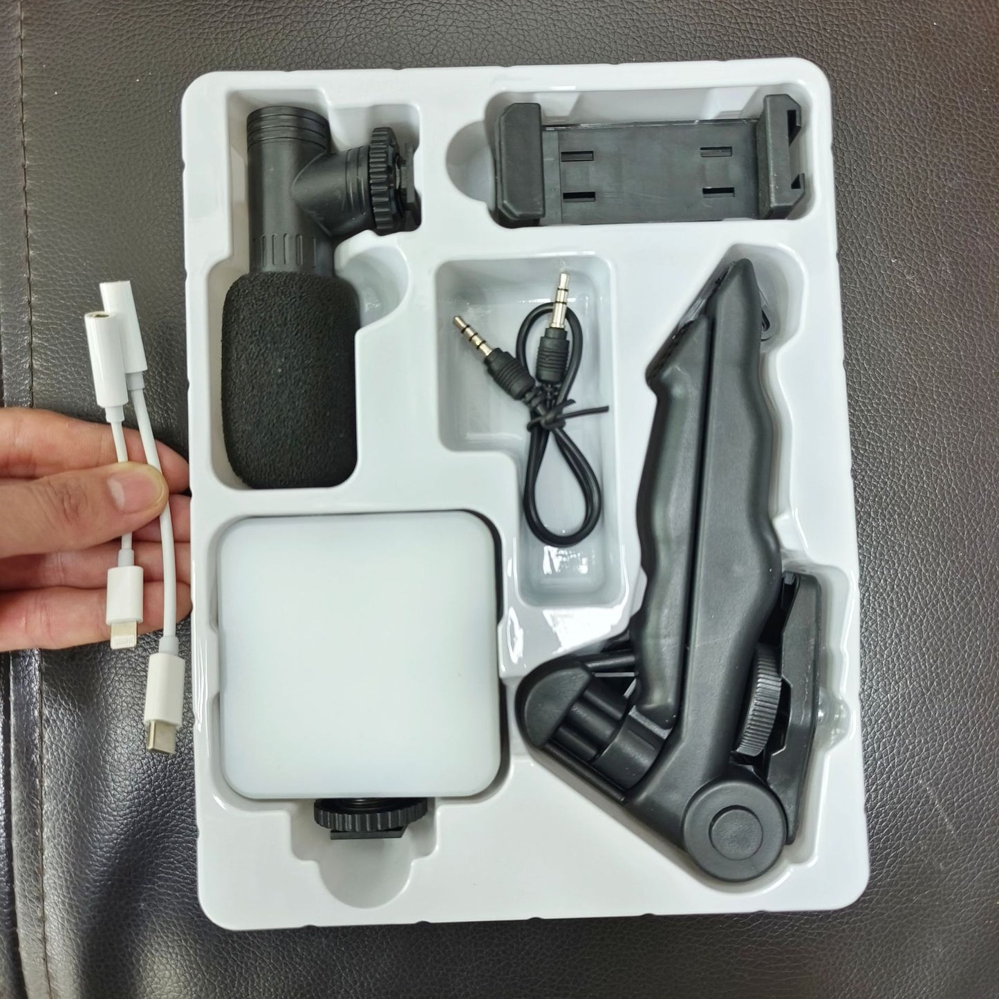 Multi-functional Desktop Beauty Leg Pocket Fill Light With Microphone Set