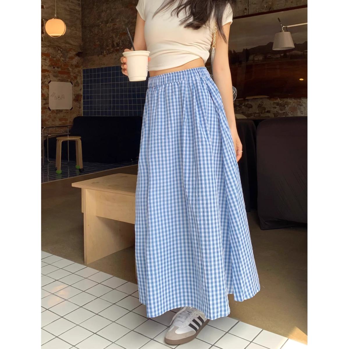 Korean-style High-waisted Figure-flattering A-line Elastic-waistline Skirt