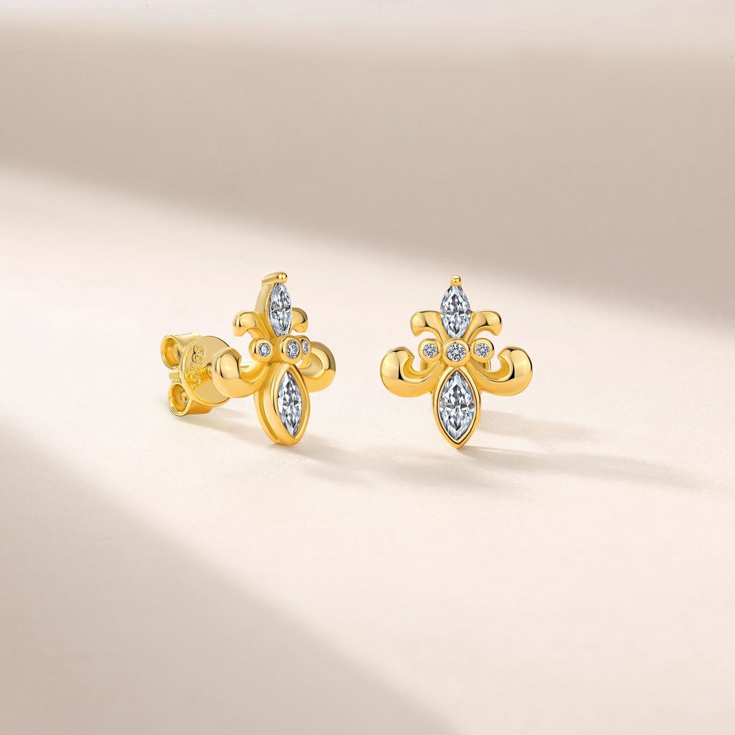 S925 Sterling Silver Fleur-de-lis Stud Earrings, D-VVS1 Moissanite Marquise Cut, Platinum Plated 1.8g, Elegant Women's Jewelry Gift Box
