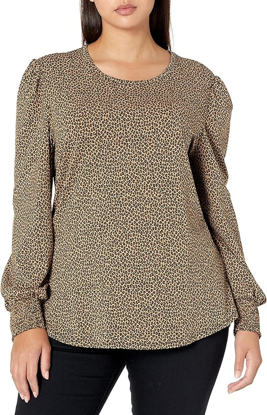 Amazon Essentials Women's Long-Sleeve Crewneck Smocked Cuff T-Shirt