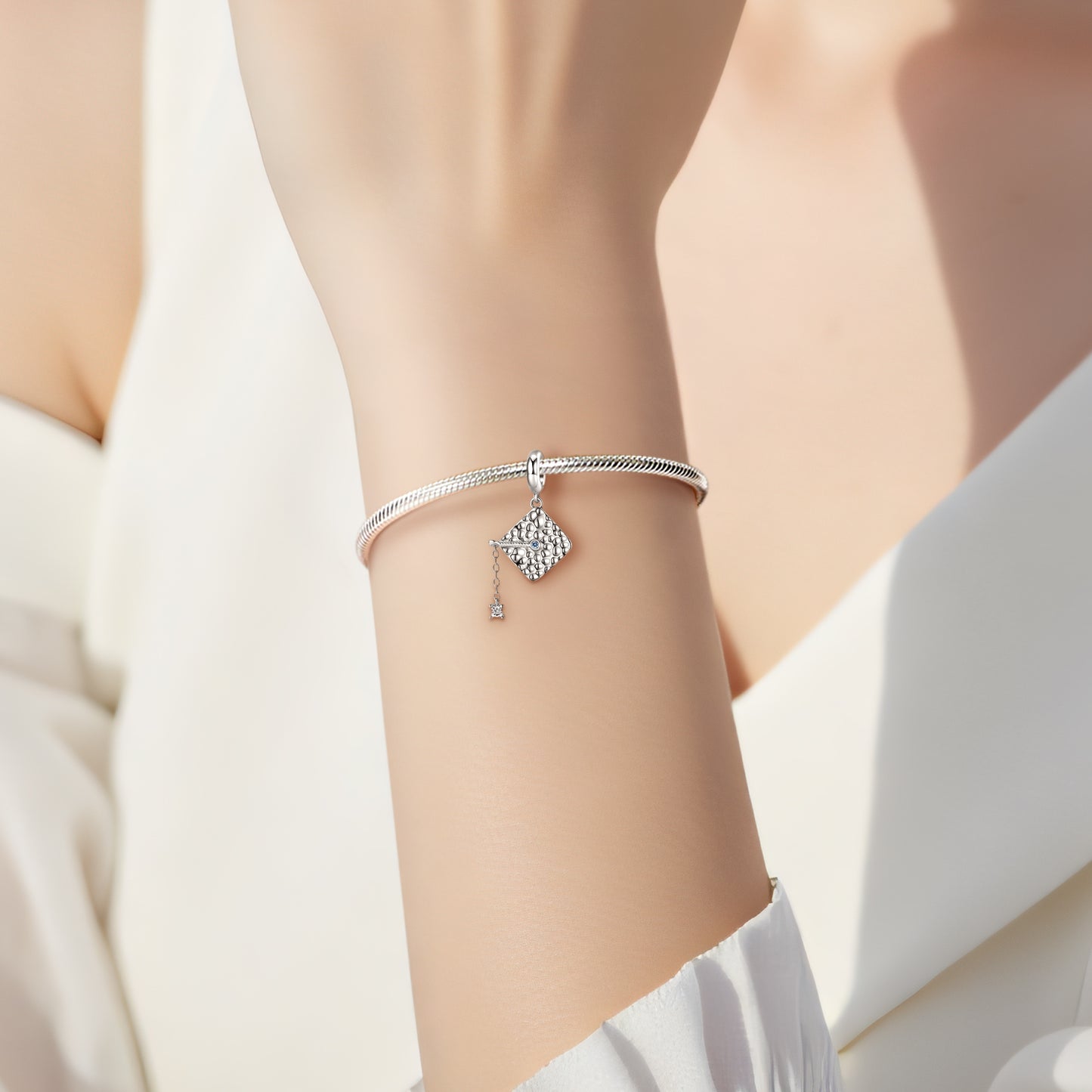 Graduation Cap Charm 925 Sterling Silver Pendant Bead For DIY Charm Bracelet Necklace Graduation Jewelry Gift