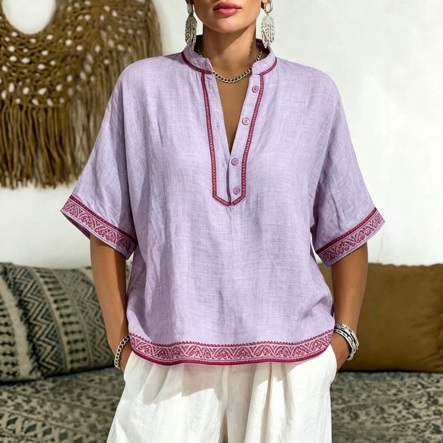 New Stylish Loose-fit V-neck T-shirt With Lace Trim And Buttons
