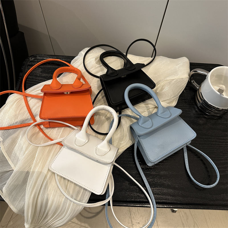 Korean-style Simple Elegant And Versatile Shoulder Bag