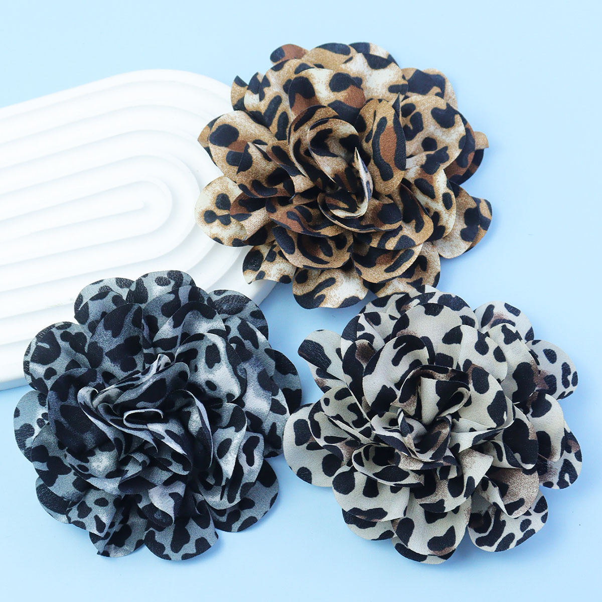 Leopard Print Fabric Multi-layer Fabric Flower Chest Flower Flip Collar Needle Accessories