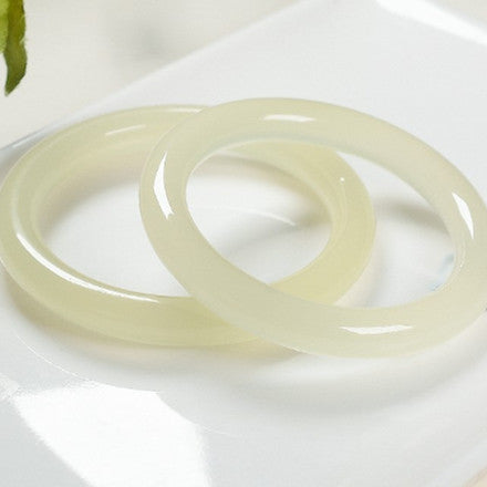 Ice-like Silk Jade Round Bar Beauty A Goods Winding Silk Jade Bracelet