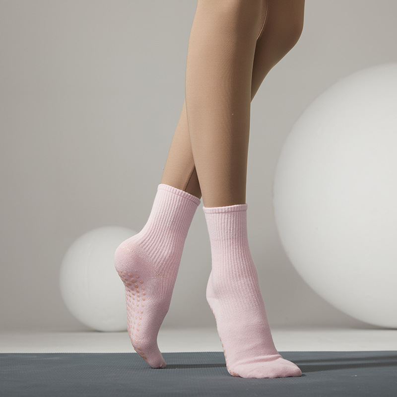 Women's Fashion Casual Mid Tube Sports Yoga Socks