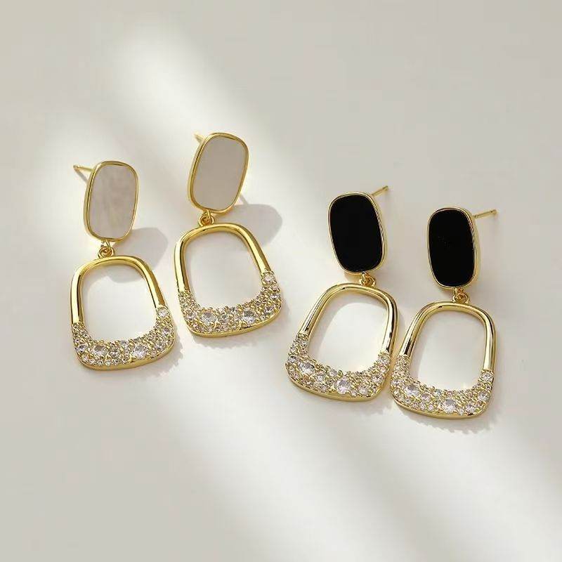 2026 Minimalist Cold Style Earrings, Korean Niche Designer Jewelry For Women