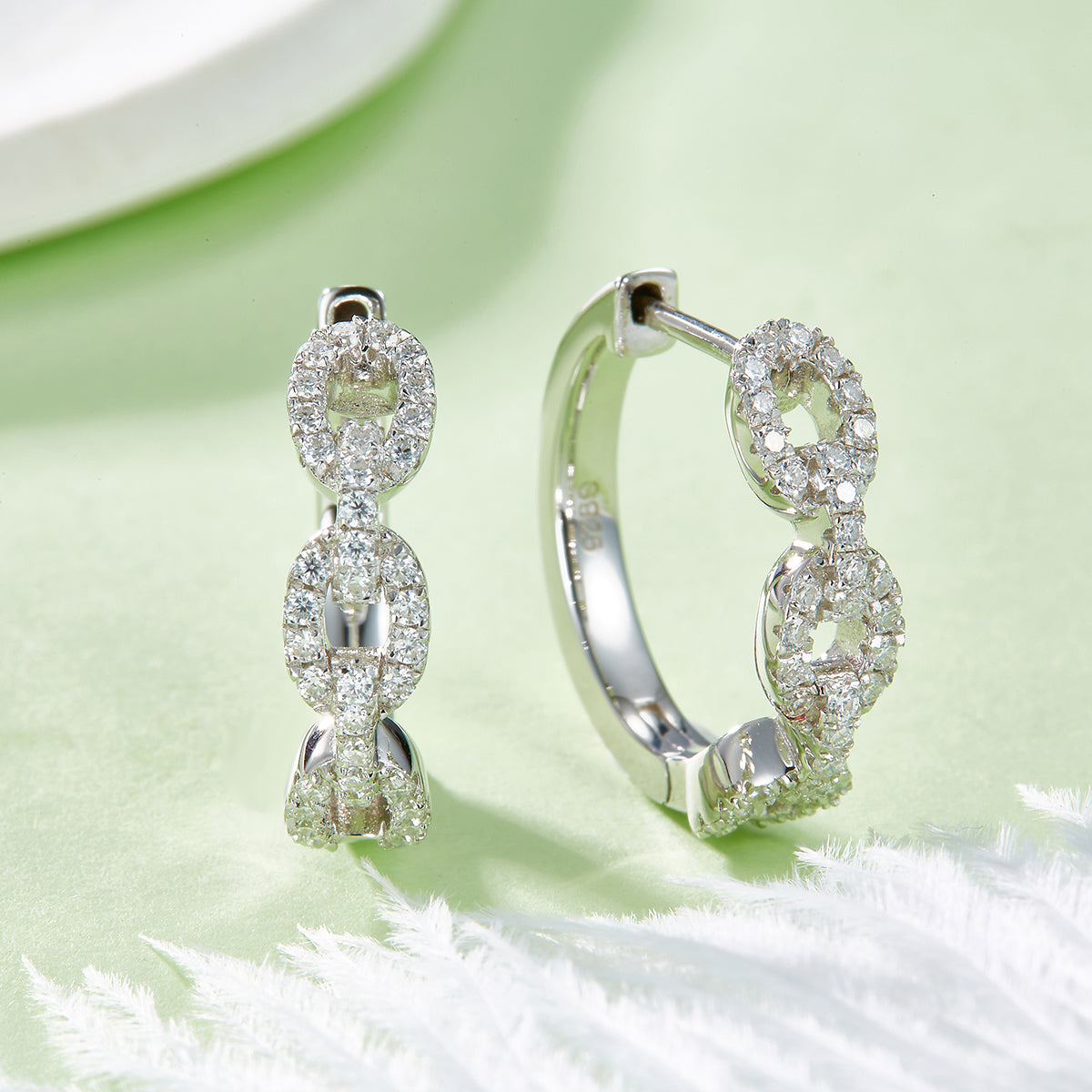 6g 18mm S925 Sterling Silver Twisted Chain Link Hoop Earrings  Moissanite Pave Huggie Hoops With GRA Certificate, Platinum Plated Jewelry Gift Box Set For Women