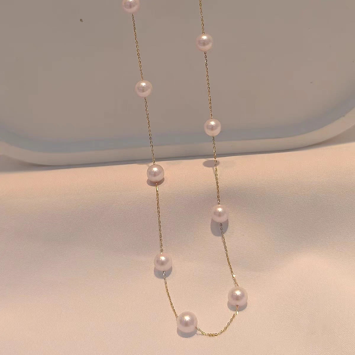 Korean-style Minimalist Pearl Geometric Necklace Womens Delicate Chain