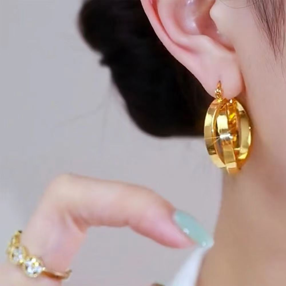 Vintage Hong Kong Style Metal Hoop Earrings Same Style As Sister-in-law From Knockout, Simple Fashion Snap Hoop Earrings, Versatile Stylish Jewelry Gift For Girlfriend