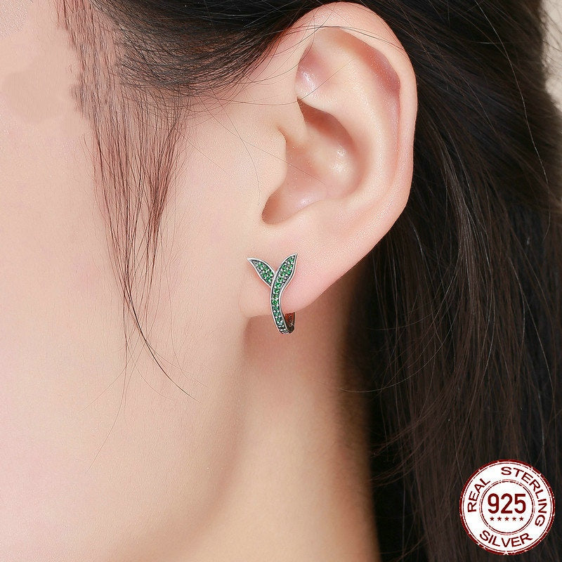 New Korean-style S925 Sterling Silver Fashion Stud Earringssimple And Stylish