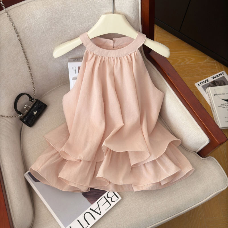 Elegant Sleeveless Blouse For Women, Perfect For Outdoor Wear