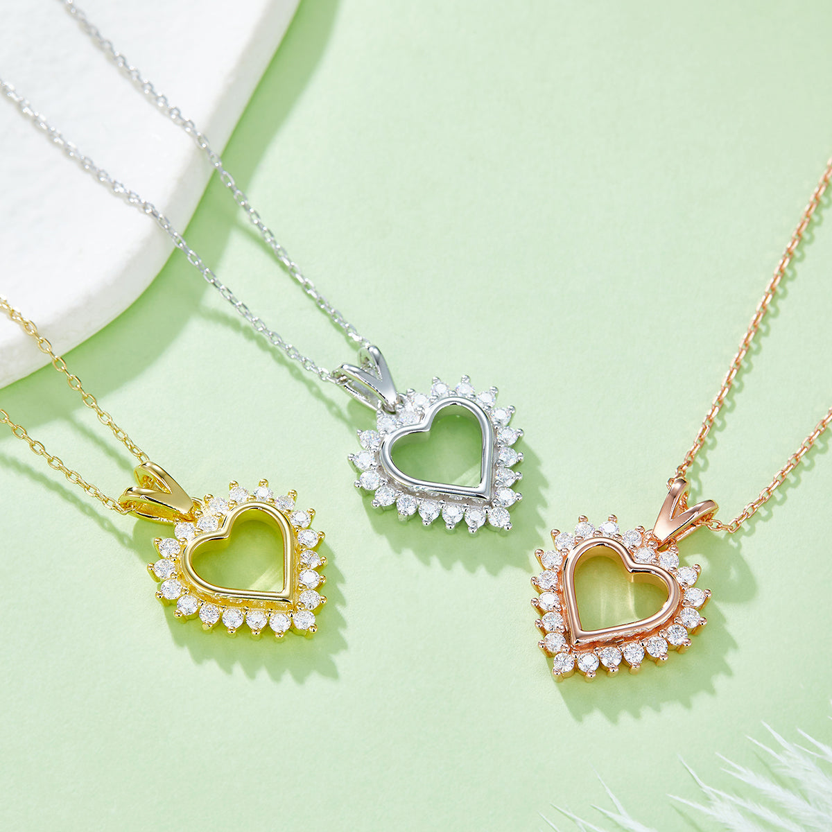 4.1g S925 Sterling Silver Heart Necklace 45cm 20 Stone Sunburst Halo Moissanite Pendant With GRA, Platinum Plated Romantic Gift Box Set For Women
