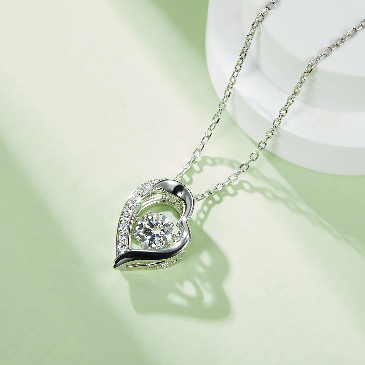 S925 Sterling Silver 0.5ct D Color VVS1 Moissanite Open Heart Necklace 45cm Platinum Plated GRA Certified Gift Box