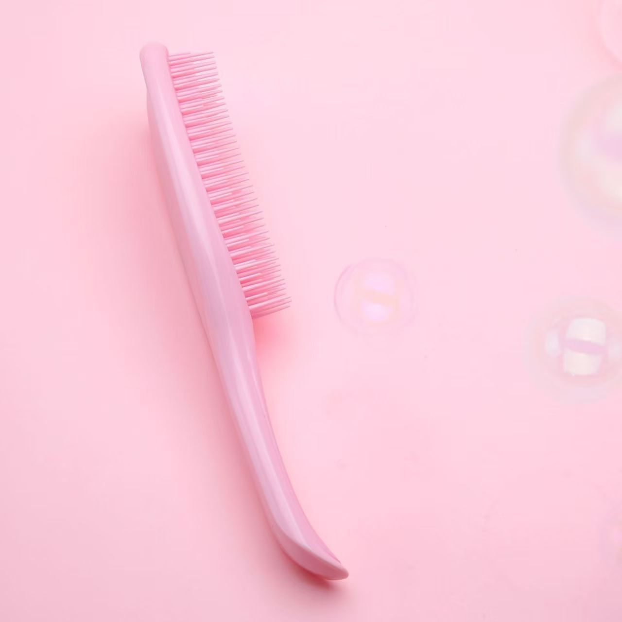 Portable Smooth-Hair Anti-Static  Tangle-Free Volumizing Comb