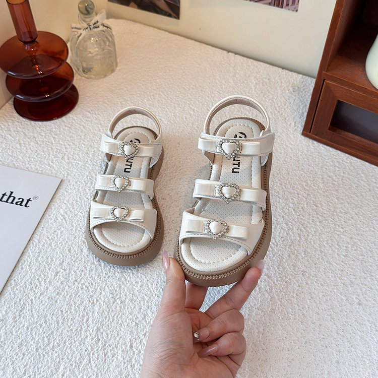 2025 Summer New Girls' Heart Rhinestone Sandals, Korean Style Princess Shoes With Bow, Kids Roman Sandals