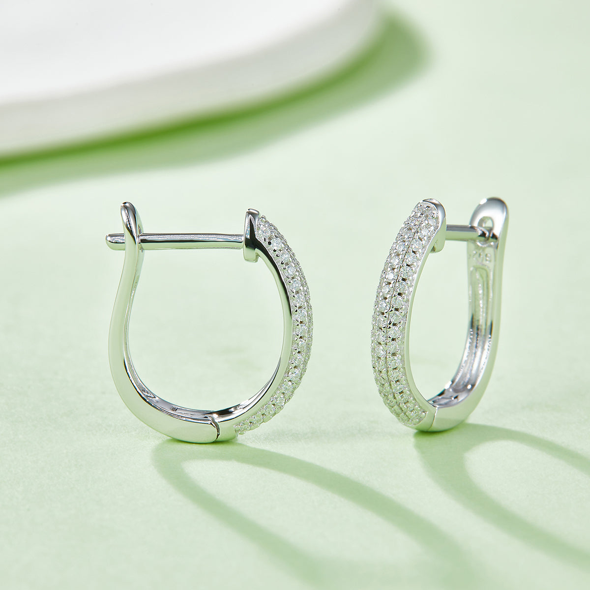 S925 Sterling Silver 98pcs Moissanite Huggie Hoop Earrings For Women 16mm Platinum Plated GRA Certified Gift Box Hypoallergenic 3 Colors