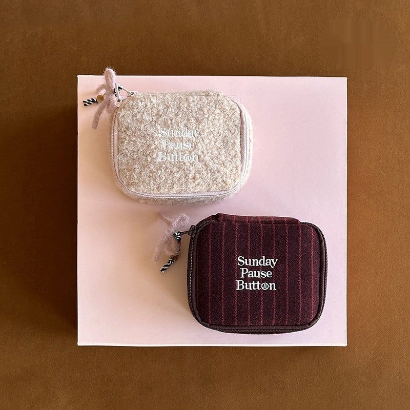 Ladies' Portable Toiletry And Makeup Bag