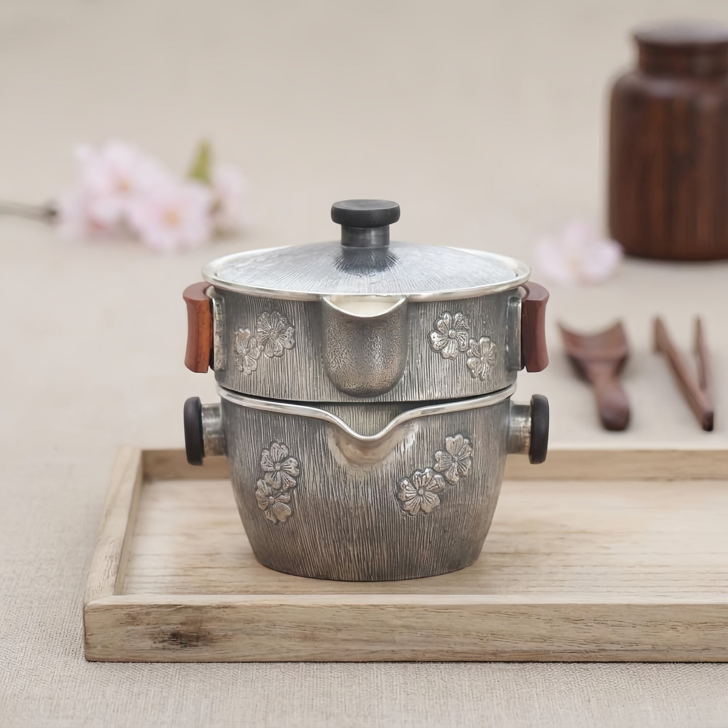 925 Sterling Silver Elegant  Floral-Engraved Cooking Pot with Wooden Handles-Fine Tea Dispenser - Handicraft