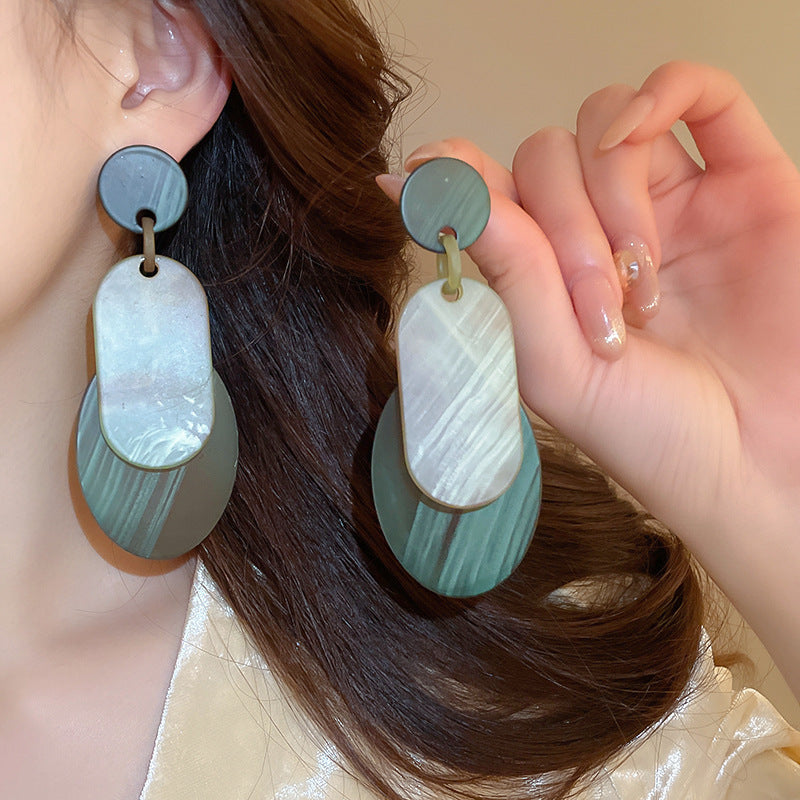 Elegant French Retro Flat Round Resin Tassel Hoop Earrings, Premium S925 Sterling Silver Needle Light Luxury All-Match High Grade Ladies Ear Ornaments