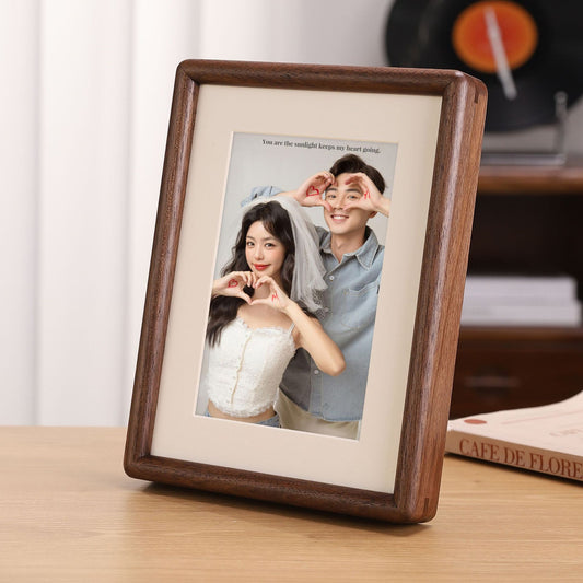 Solid Wood Mortise-and-Tenon Photo Frame For Home Use