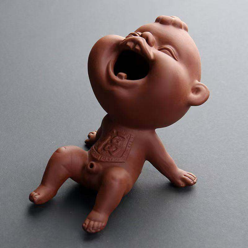 Household Tea Table Ornament A Water-spraying Zisha Urinating Boy Tea Pet