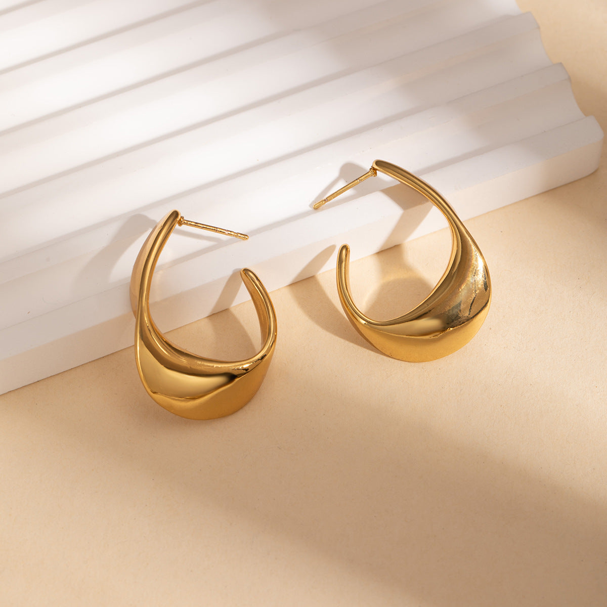 Chic Gold Tone Titanium Steel Jewelry, Niche Light Luxury High Fashion Long Lasting Stainless Steel Women Earrings