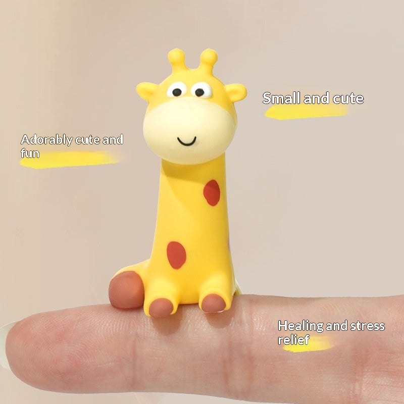 New Office Computer Decorations Eye-Catching Giraffe