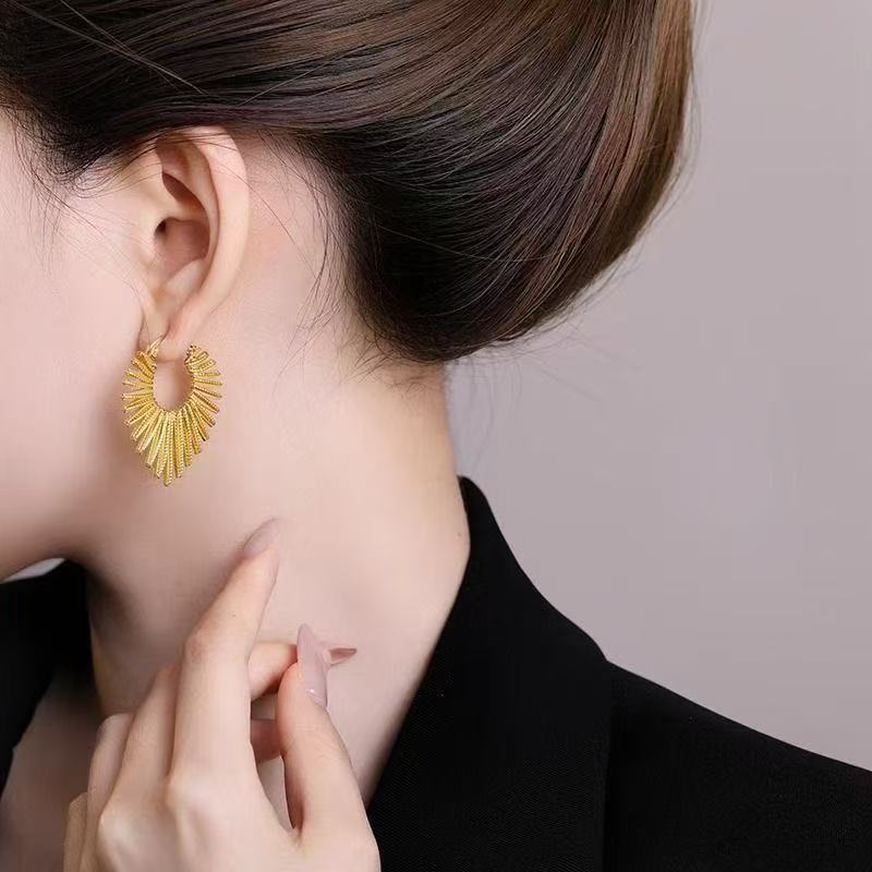 Sweet Cool Style Geometric Fan-shaped Earrings, Heart Line Stud Earrings, Niche Designed Personalized Trendy Jewelry Gift For Women