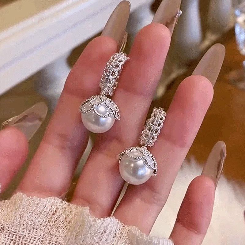 New Zircon Lace Trim Pearl Huggie Earrings, French Vintage Elegant Versatile Fashion Hoops, Light Luxury Niche Women Ear Jewelry