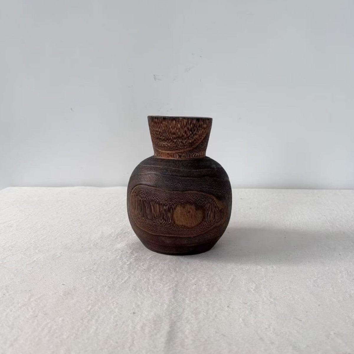 Minimalist Wooden Vase Creative Home Decor Piece