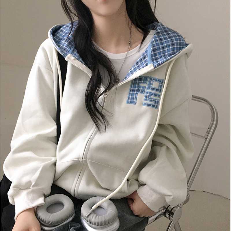 Korean Style Autumn New Machine Embroidery Letters Retro Plaid Zipper Sweater