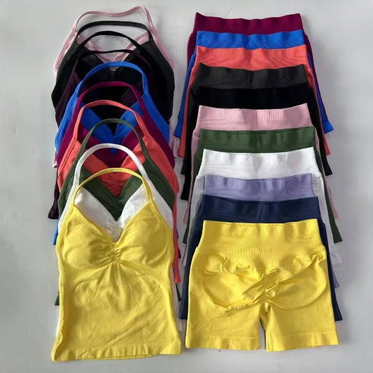 Fashionable Seamless Womens Fitness Shorts Set