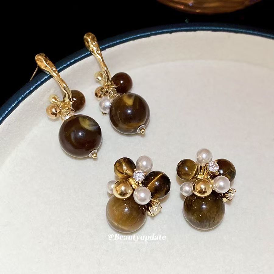 Vintage Zircon Geometric Round Pendant Earrings For Women, Fashion Maillard Trendy Personal Studs, Light Luxury High-End Niche Ear Jewelry