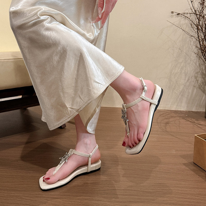 Women's Minimalist French Sandals, 2026 Summer Versatile Elegant Star Rhinestone Strap Toe Post Flat Fashion Sandals