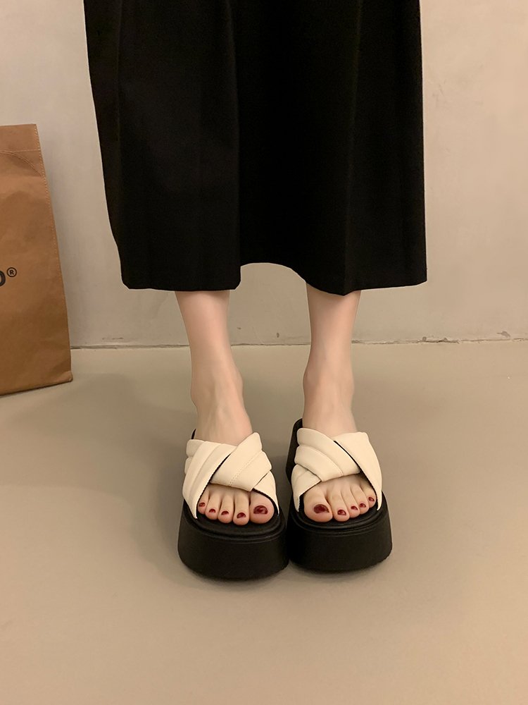 Thick Sole Height Increasing Cool Mop For Women's Summer Outdoor Wear, Casual Soft Sole, Not Tiring For Feet, Fashionable And Versatile Beach One Line Mop