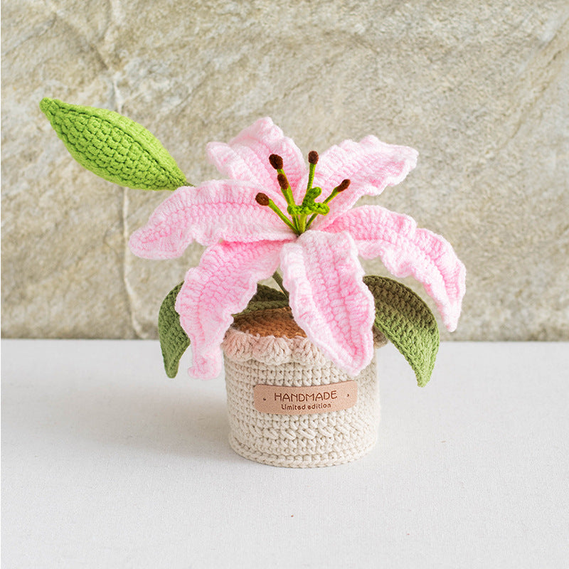 Hand-knitted Lily Yarn Potted Flower Bouquet Ornament Yarn Planter Gift